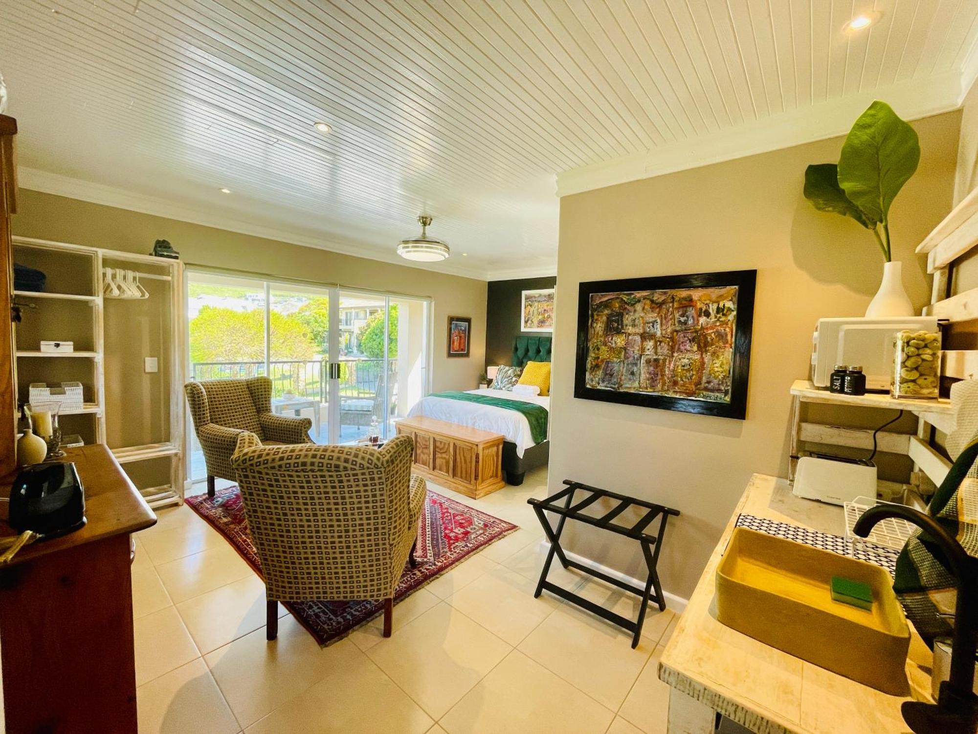 Calm Waters Guesthouse プレッテンバーグ・ベイ 部屋 写真