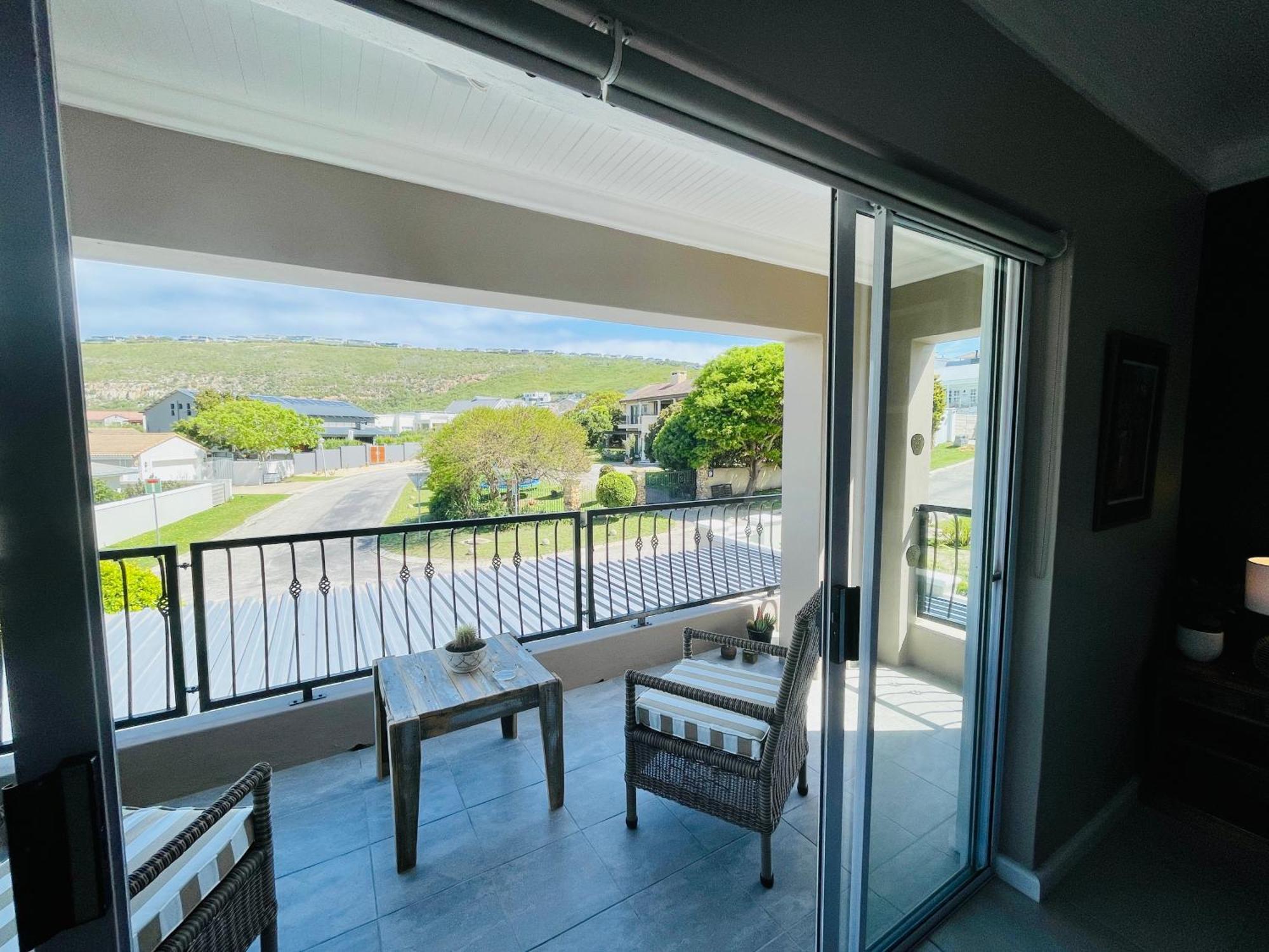 Calm Waters Guesthouse プレッテンバーグ・ベイ 部屋 写真
